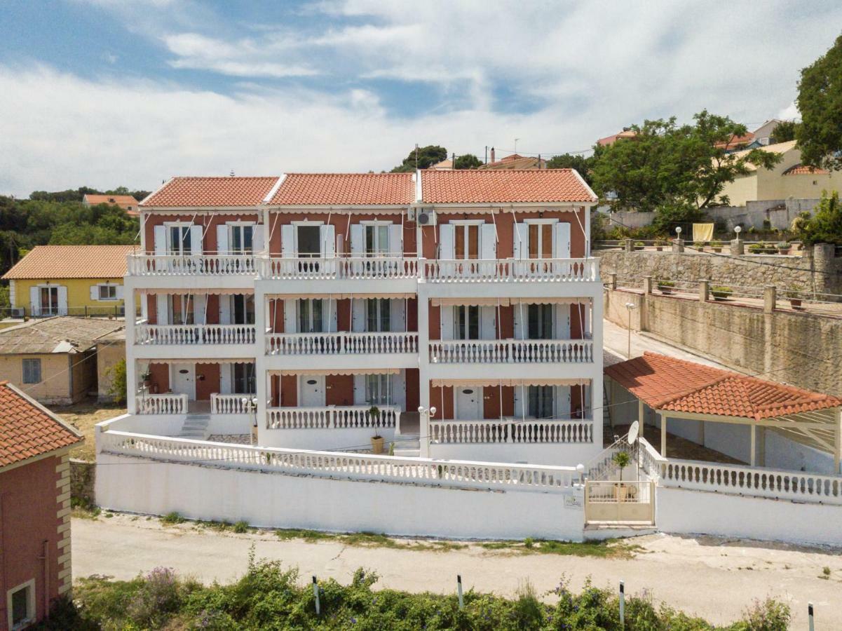 Pernari Apartments Spartià Buitenkant foto