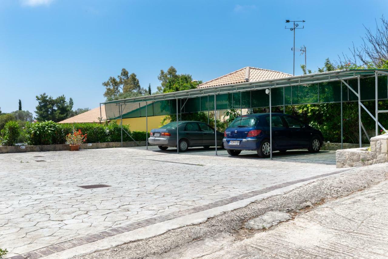 Pernari Apartments Spartià Buitenkant foto