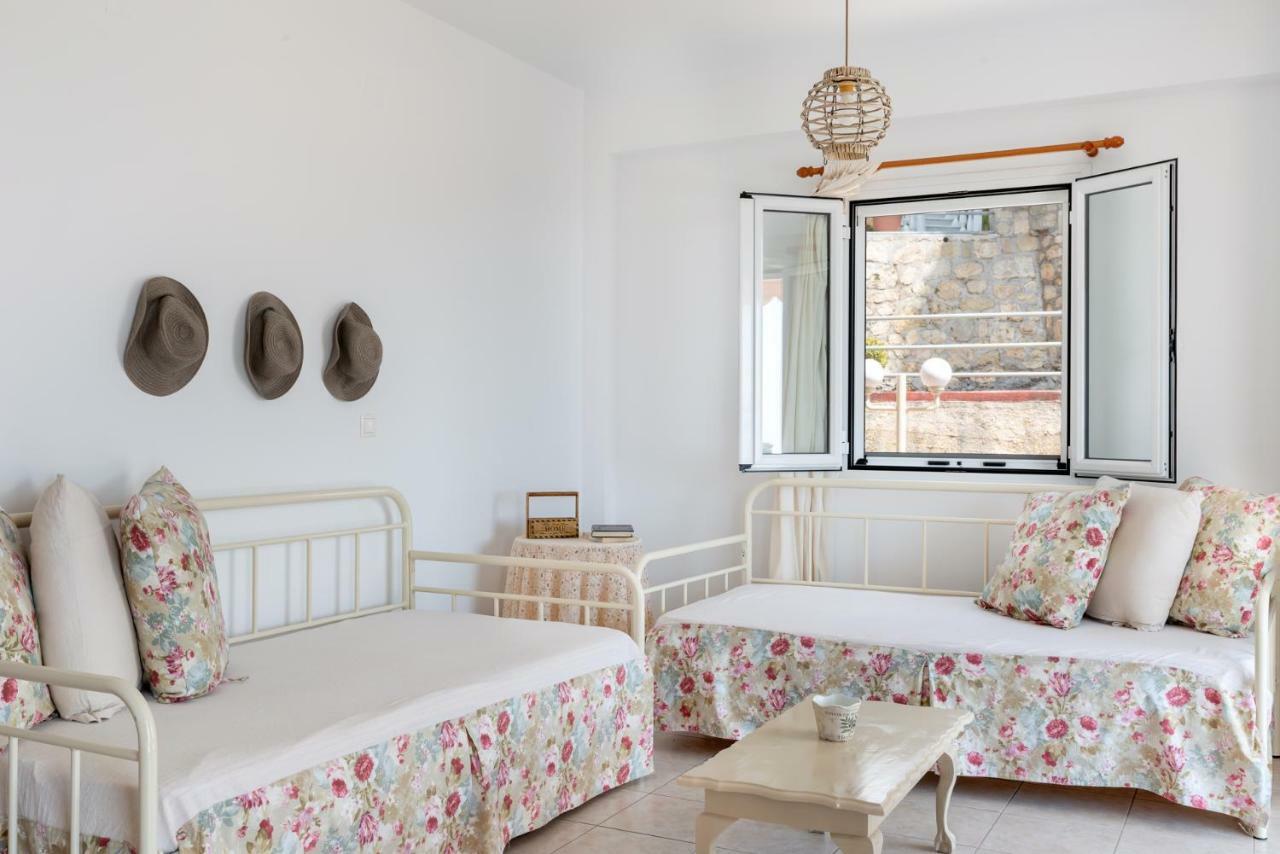 Pernari Apartments Spartià Buitenkant foto