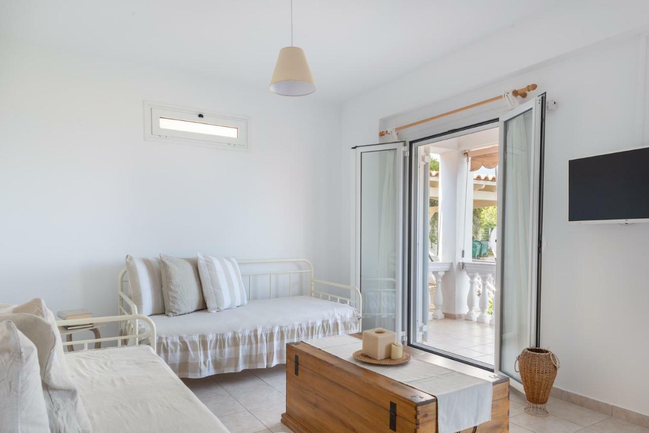 Pernari Apartments Spartià Buitenkant foto