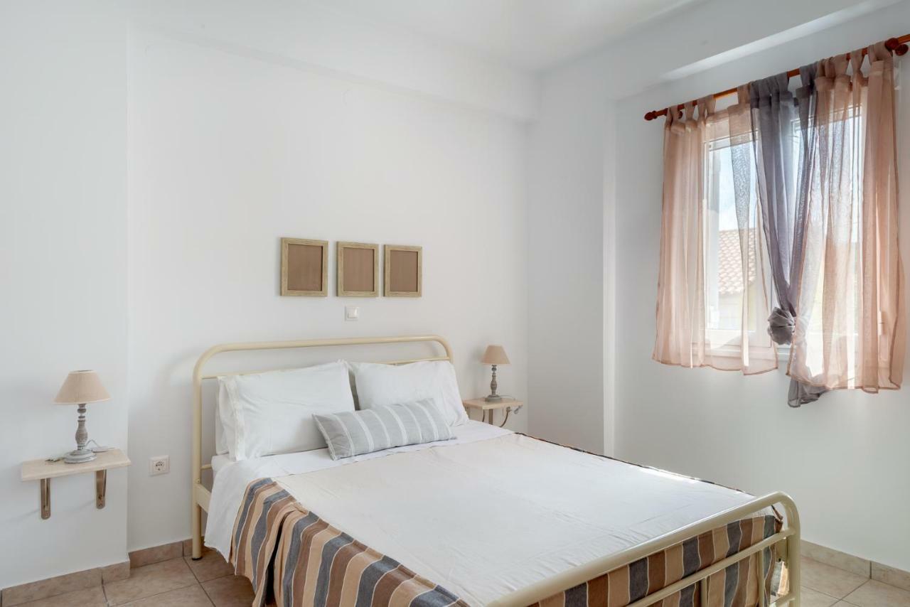 Pernari Apartments Spartià Buitenkant foto
